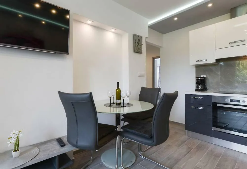 Reza Luxury Apartment زادار 0*,  كرواتيا