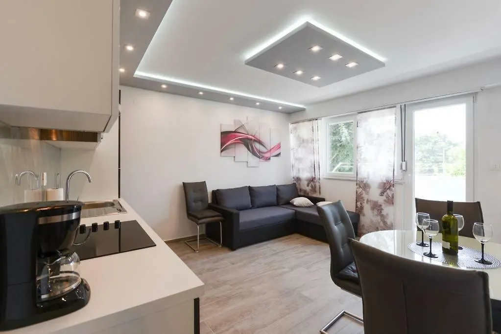 Reza Luxury Apartment Zadar 0*,  Croatia